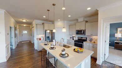 359 Fox Cove Rd, Hendersonville, NC 28792 - photo 7