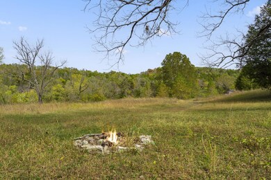 Table Rock Lake, Acreage Pond