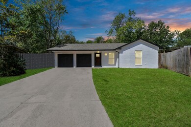 9119 Rutherford Ln, Houston, TX 77088 - photo 3