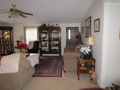 8 Williams Dr, Carver, MA 02330 - photo 5