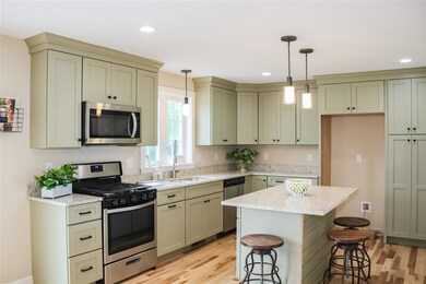 17 Lovering Rd unit 11, North Hampton, NH 03862 - photo 2