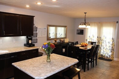 4111 Hedgewood Ct, Newburgh, IN 47630 - photo 7