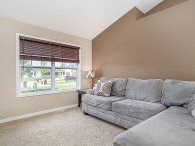 3669 Hickoryrow Ct, Holland, MI 49424 - photo 5