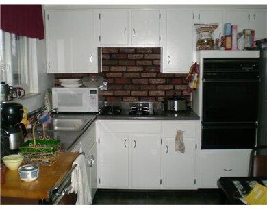 Kitchen. Newer Counter top, Gas Cook Top Oven + Vy