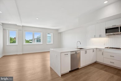 923 V St NW unit 602, Washington, DC 20001 - photo 3