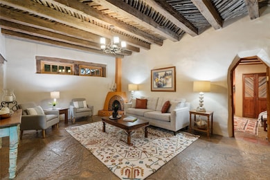 534 1/2 W Alameda St, Santa Fe, NM 87501 - photo 2