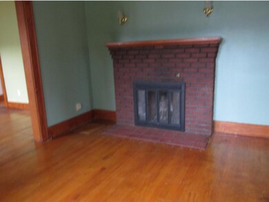 72 E Washington St, Rutland, VT 05701 - photo 3