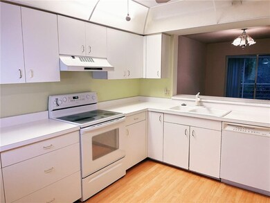 6101 34th St W unit 6D, Bradenton, FL 34210 - photo 3