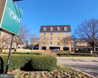 8101 Connecticut Ave unit N610, Chevy Chase, MD 20815 - photo 2