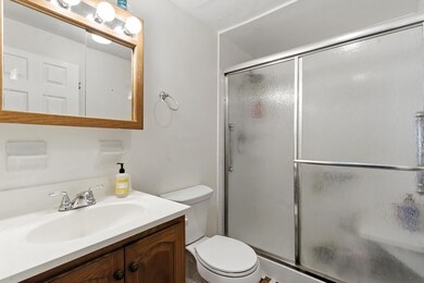 10 Karen Cir unit 2, Billerica, MA 01821 - photo 6