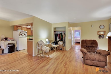 305 Donna Dr unit 38, Anchorage, AK 99504 - photo 4