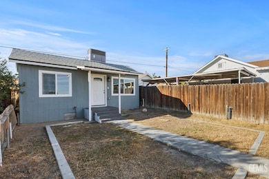 217 F St, Taft, CA 93268 - photo 7
