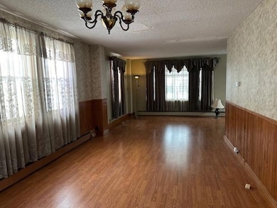 403 5th St SW, Austin, MN 55912 - photo 2