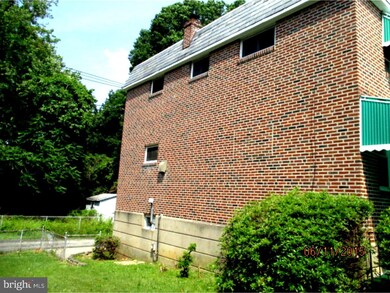 1131 Crestview Rd, Darby, PA 19023 - photo 2