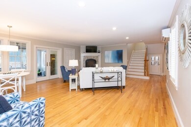 203 North St, Hingham, MA 02043 - photo 4