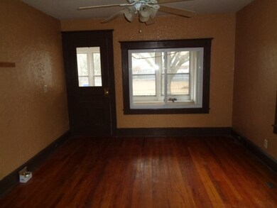 19 Fullerton St, Indian Orchard, MA 01151 - photo 5