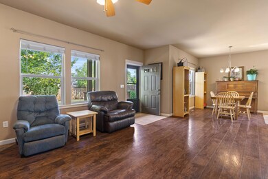 1351 SW 27th St, Redmond, OR 97756 - photo 7