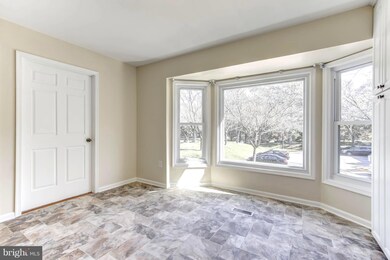 13118 Kara Ln, Silver Spring, MD 20904 - photo 7
