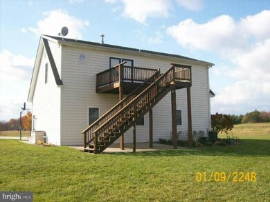 269 Christmas Tree Ln unit GARAGE APT, Stephenson, VA 22656 - photo 2