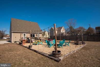 303 4th St, Sharptown, MD 21861 - photo 6