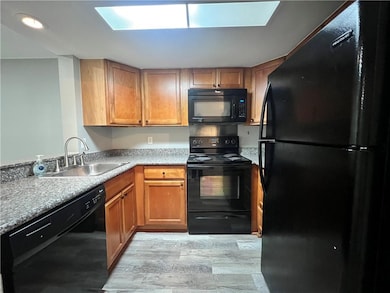 Yorkshire Court Condominums unit 220, Metairie, LA 70002 - photo 3