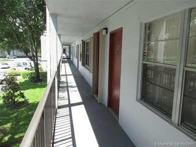 1251 SW 134th Way unit 208A, Pembroke Pines, FL 33027 - photo 2