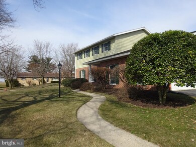 435 Catherine St, Greencastle, PA 17225 - photo 3