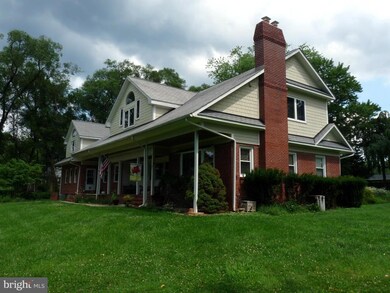 527 Saint Francis Rd, Towson, MD 21286 - photo 2