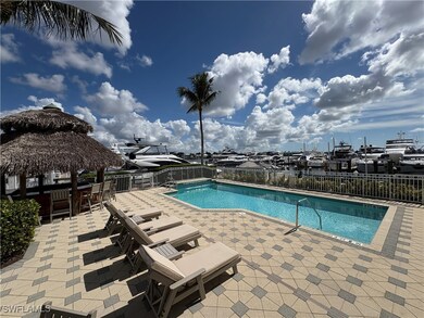 891 10th St S, Naples, FL 34102 - photo 7