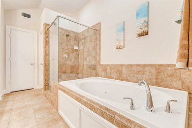 5941 South Loop E unit 1401, Houston, TX 77033 - photo 5