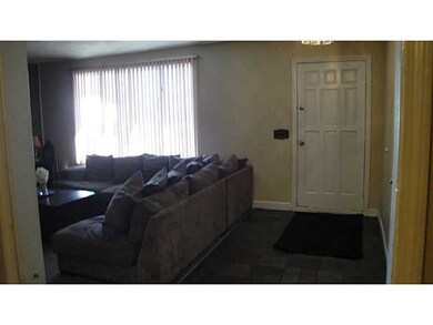 33 Blue Jay Dr, Cranston, RI 02920 - photo 5