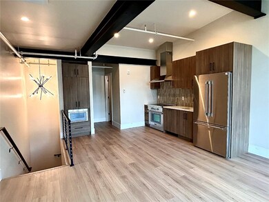 Kitchen with high quality appliances, wall chimney