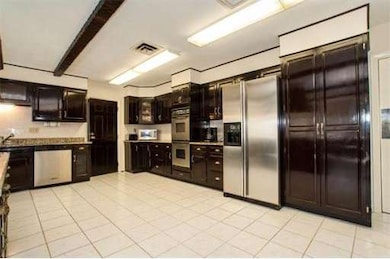 120 Alfred Rd, Milton, MA 02186 - photo 4