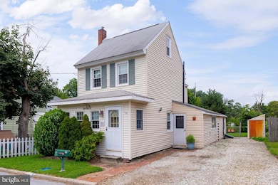 48 Mechanic St, Bridgeport, NJ 08014 - photo 2