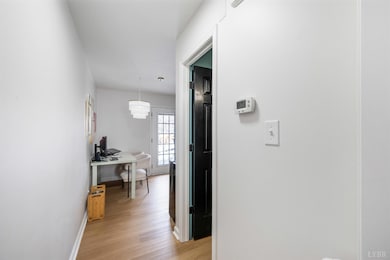 716 Leesville Rd unit 204, Lynchburg, VA 24502 - photo 5