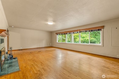 1010 99th Ave SE, Lake Stevens, WA 98258 - photo 5