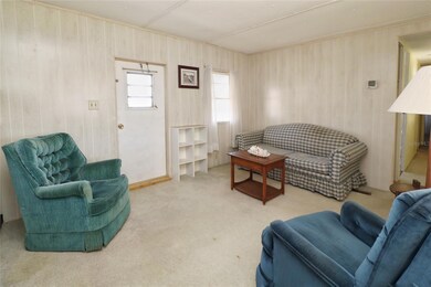 117 Saint Pierres Way, Apollo Beach, FL 33572 - photo 4