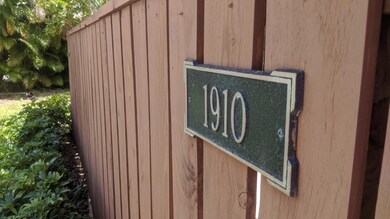 1910 19th Ct, Jupiter, FL 33477 - photo 2