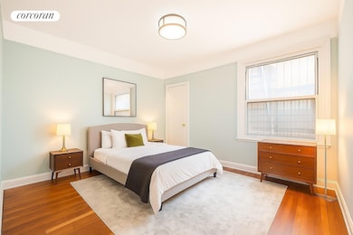 875 W 181st St unit 4L, New York, NY 10033 - photo 4