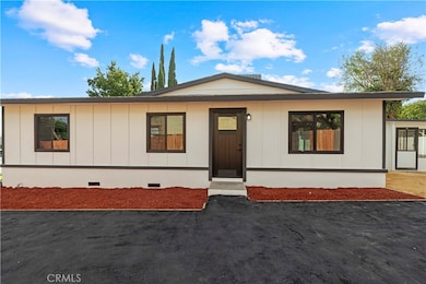 13507 Raven St, Sylmar, CA 91342 - photo 2