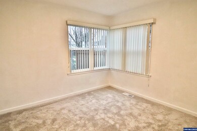 1335 Calapooia St SW, Albany, OR 97321 - photo 7