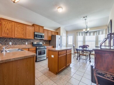 2305 Belmont Park Dr, Denton, TX 76210 - photo 7