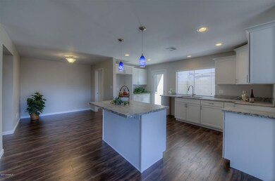 005_Kitchen ~ Casual Dining