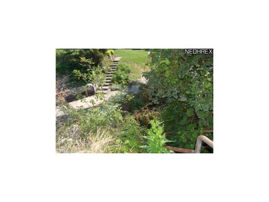 5475 E Lake Rd, Sheffield Lake, OH 44054 - photo 4