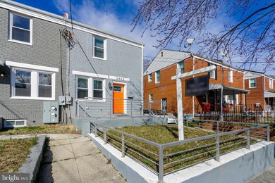 5448 C St SE, Washington, DC 20019 - photo 4
