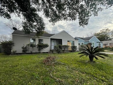 4838 Winfree Dr, Houston, TX 77021 - photo 2