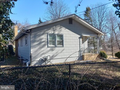 861 Lichtenthal St, Delran, NJ 08075 - photo 7