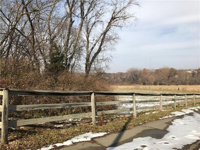 7410 Lackman Rd, Shawnee, KS 66217 - photo 6