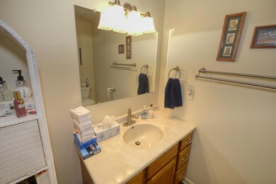 1349 Honeysuckle4