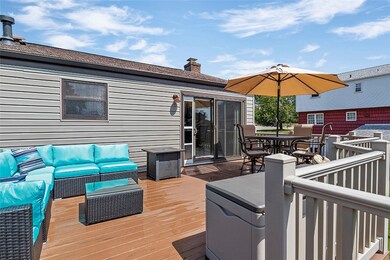 Trex deck makes for a beautiful outdoor entertaini
